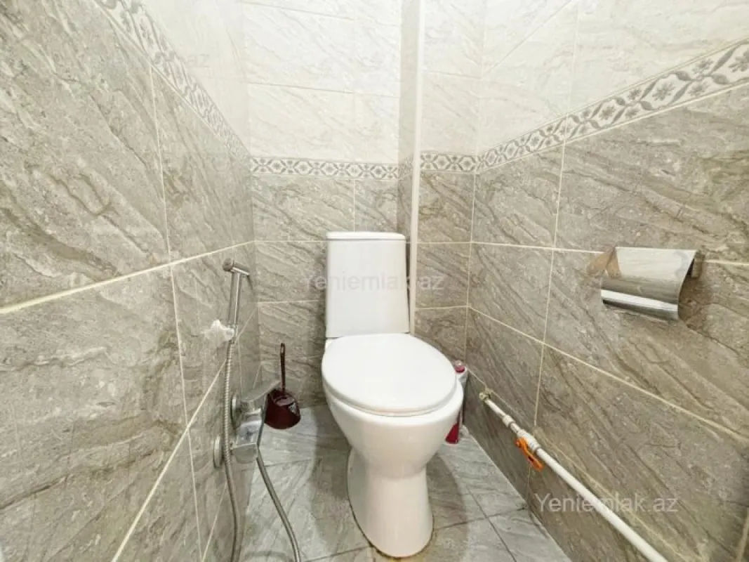 Satılır 3 otaqlı köhnə tikili 80 m²
