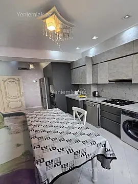 Satılır 3 otaqlı yeni tikili 125 m²