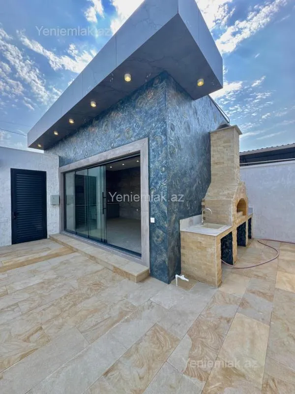 Satılır 5 otaqlı həyət evi 200 m²