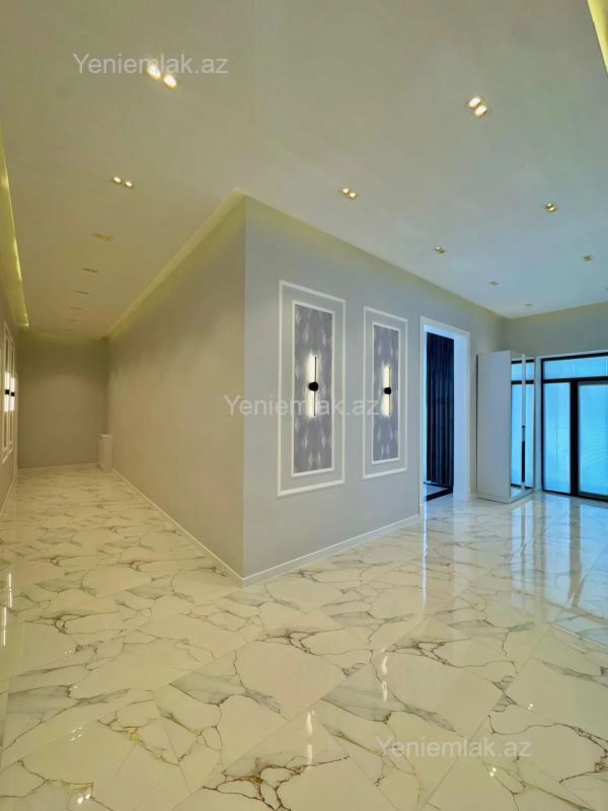 Satılır 5 otaqlı həyət evi 200 m²