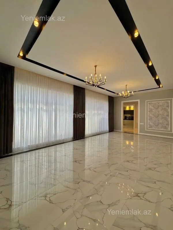 Satılır 5 otaqlı həyət evi 200 m²