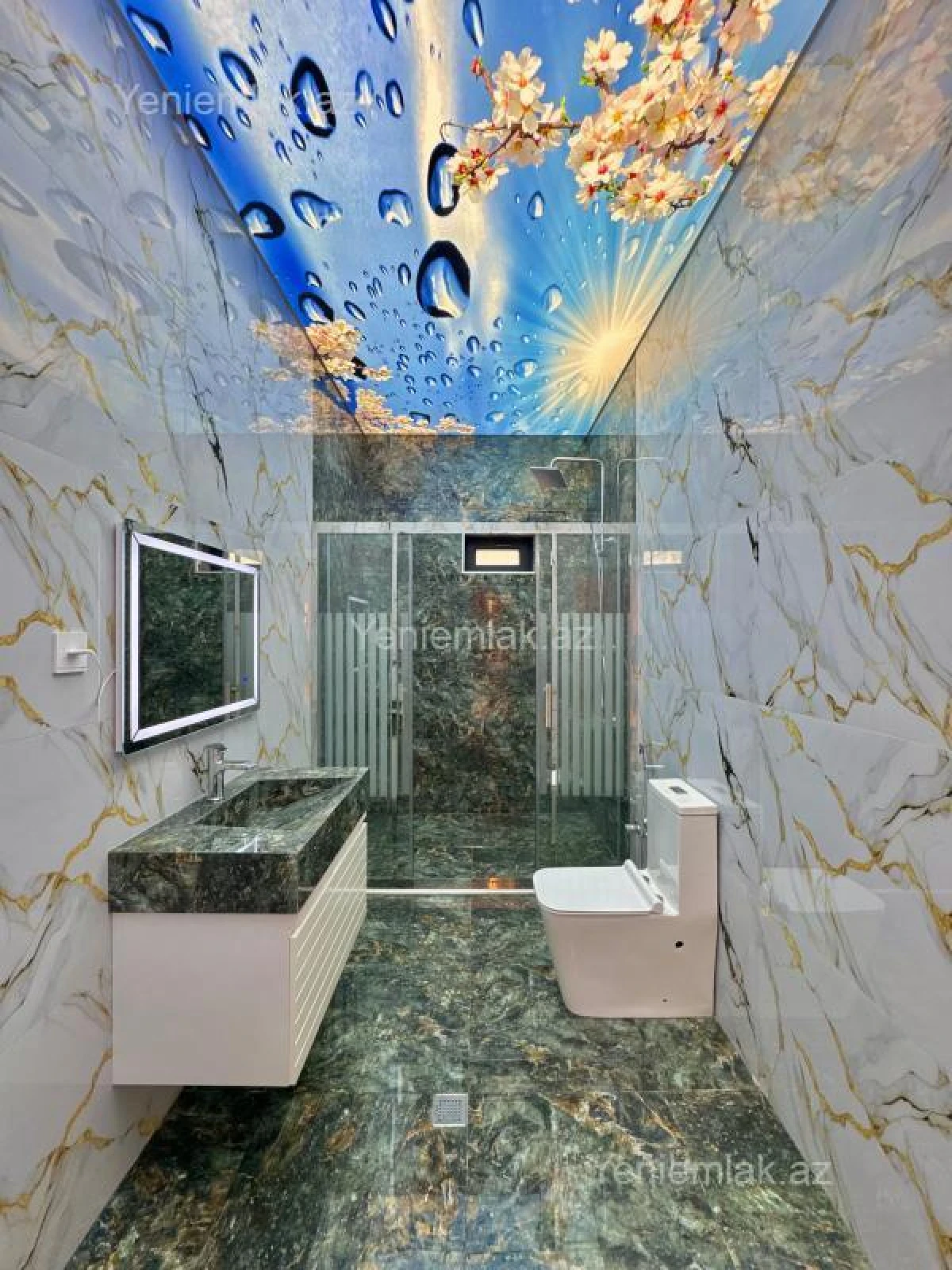 Satılır 5 otaqlı həyət evi 200 m²