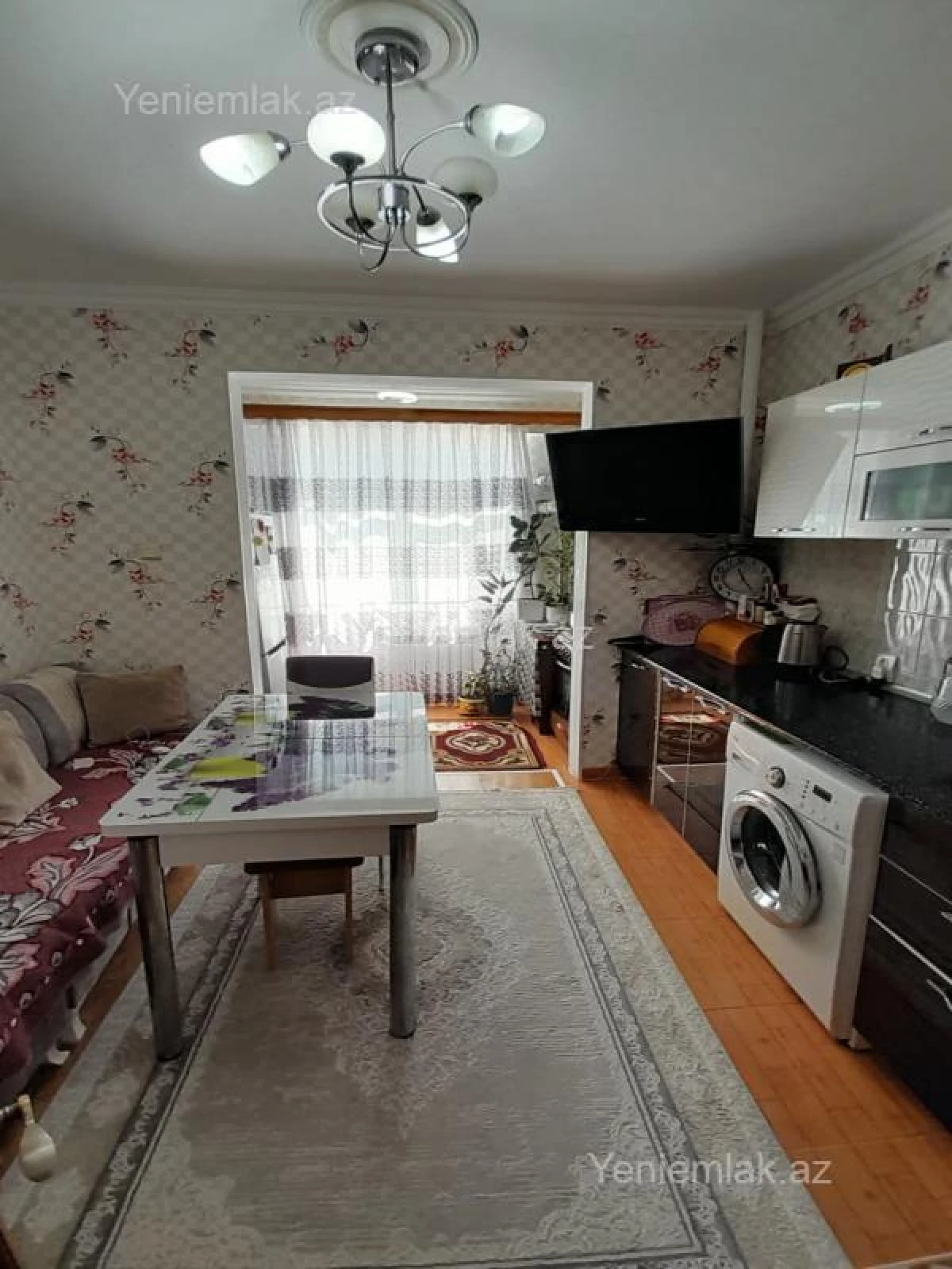 Satılır 3 otaqlı köhnə tikili 80 m²