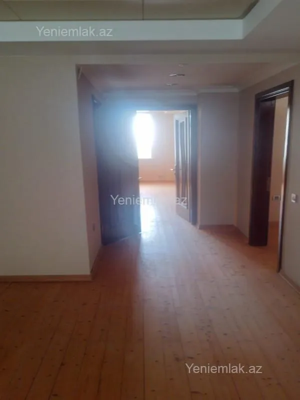 Satılır 3 otaqlı yeni tikili 86 m²
