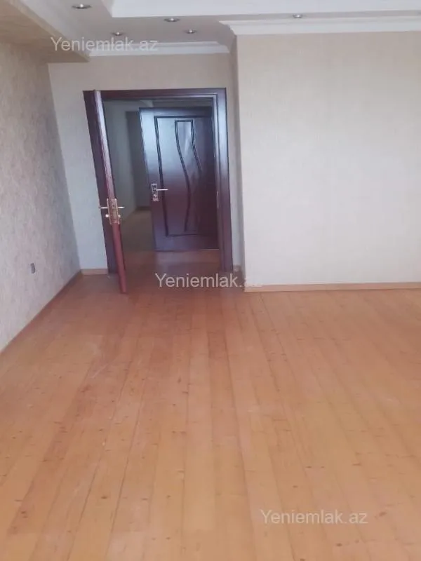 Satılır 3 otaqlı yeni tikili 86 m²