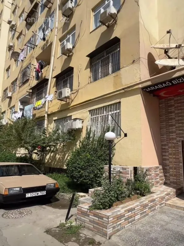 Satılır 3 otaqlı yeni tikili 86 m²