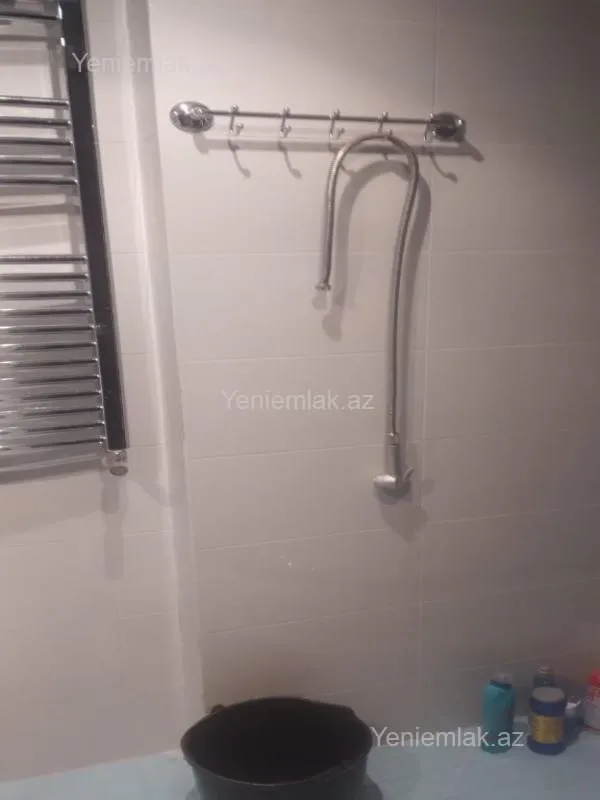 Satılır 3 otaqlı yeni tikili 86 m²