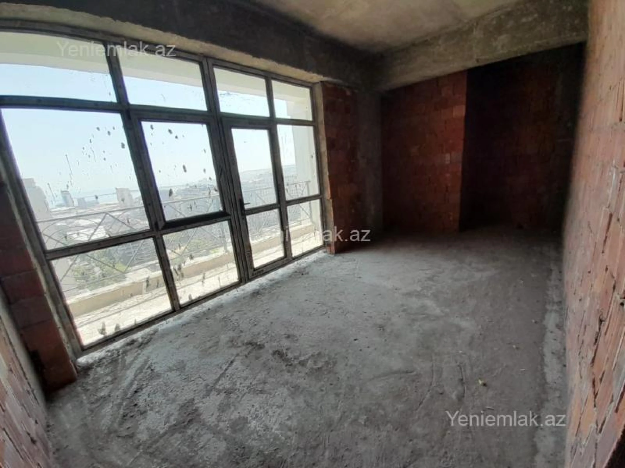 Satılır 3 otaqlı yeni tikili 141 m²