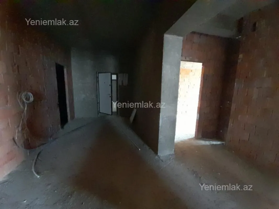 Satılır 3 otaqlı yeni tikili 141 m²