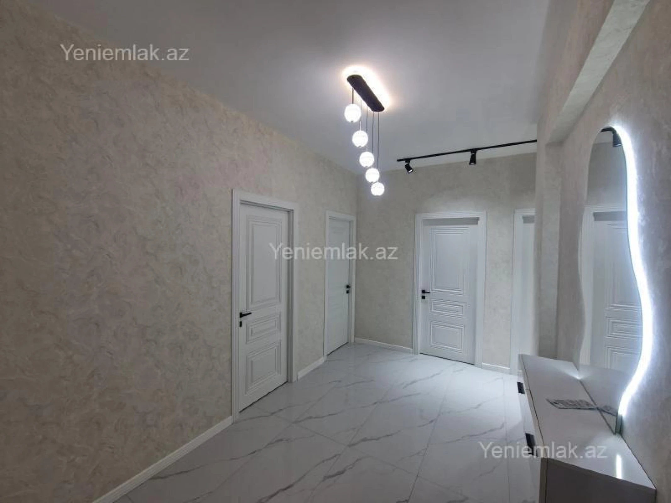 Satılır 3 otaqlı yeni tikili 96 m²