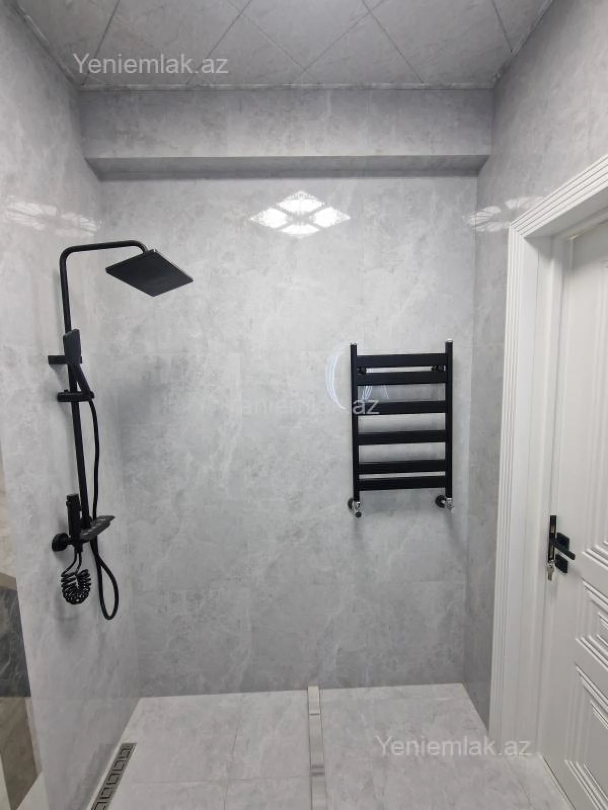 Satılır 3 otaqlı yeni tikili 96 m²