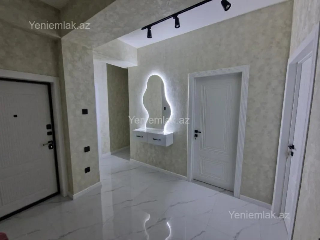 Satılır 3 otaqlı yeni tikili 92 m²