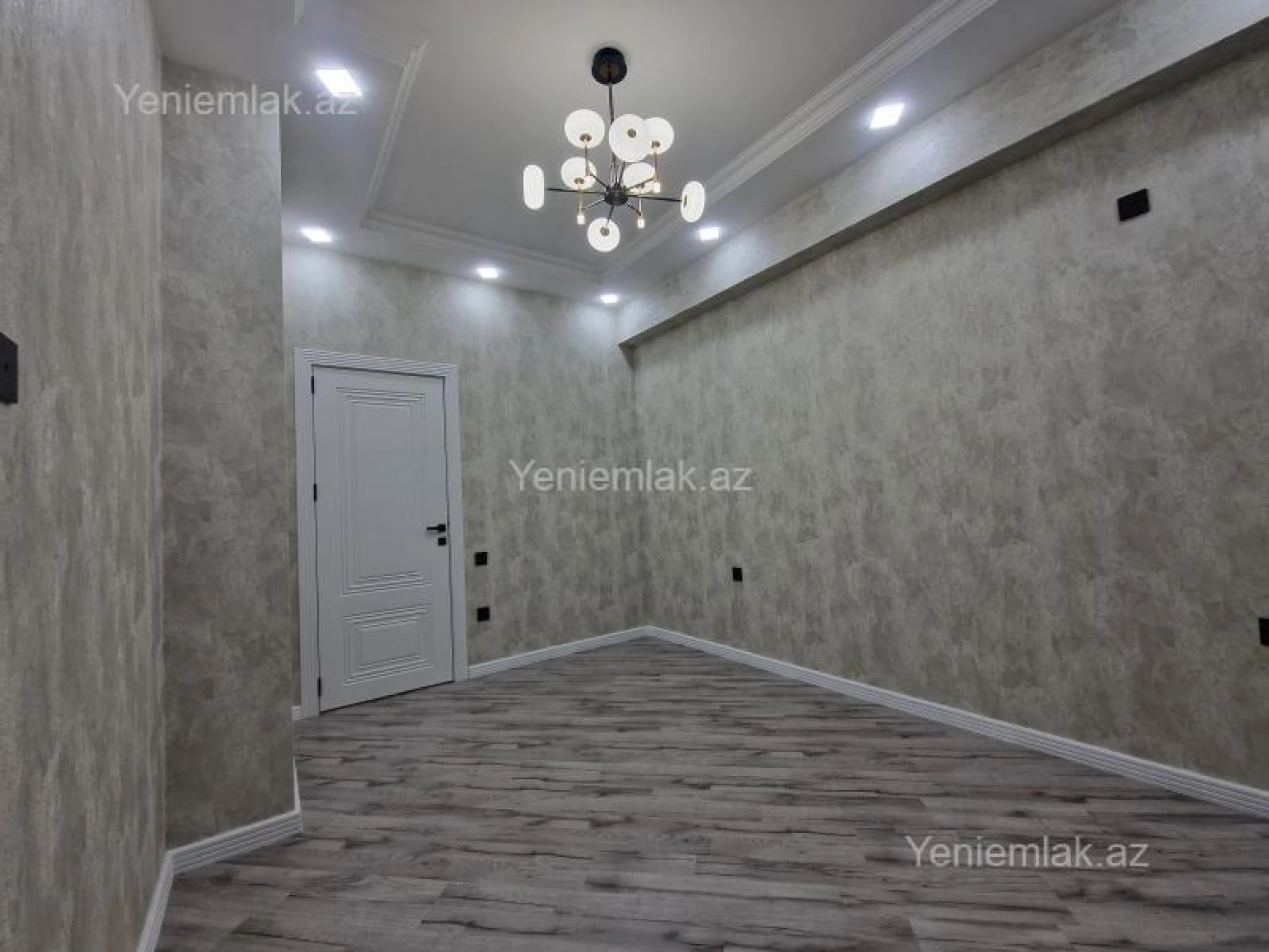 Satılır 3 otaqlı yeni tikili 92 m²