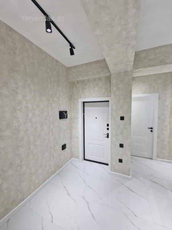 Satılır 3 otaqlı yeni tikili 92 m²