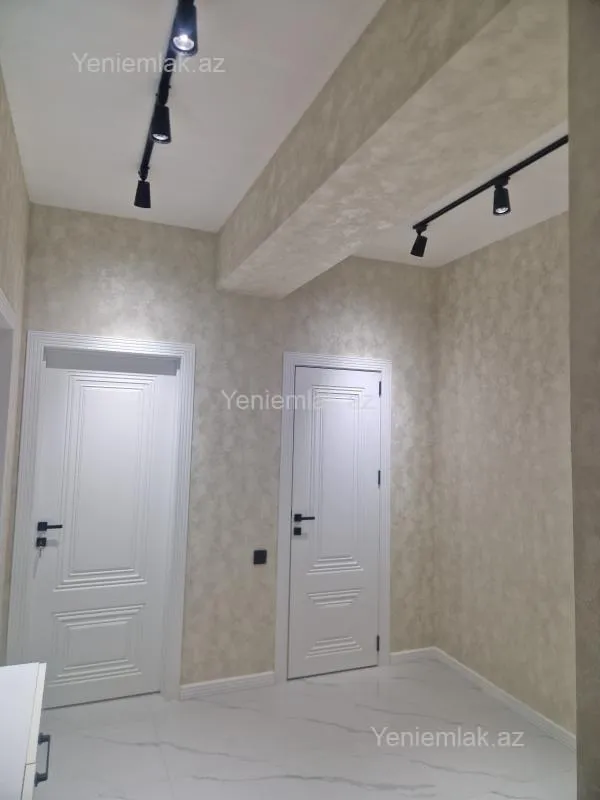 Satılır 3 otaqlı yeni tikili 92 m²