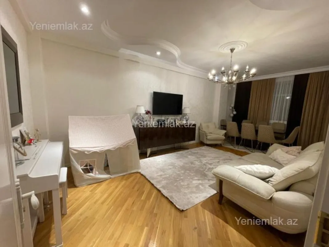 Satılır 2 otaqlı yeni tikili 89 m²