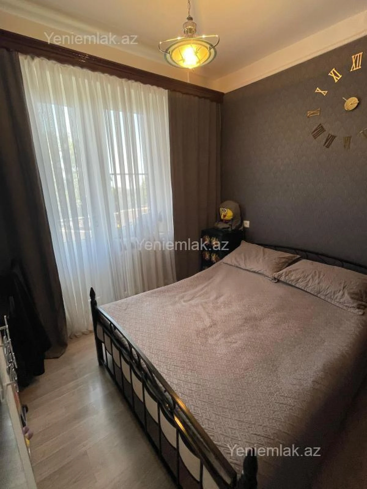 Satılır 3 otaqlı köhnə tikili 80 m²