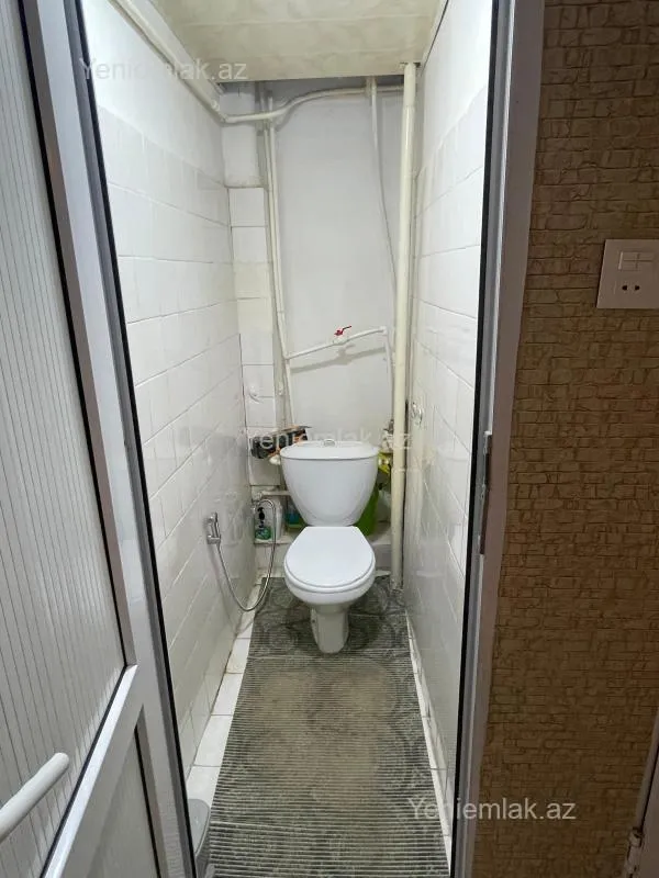 Satılır 3 otaqlı köhnə tikili 80 m²