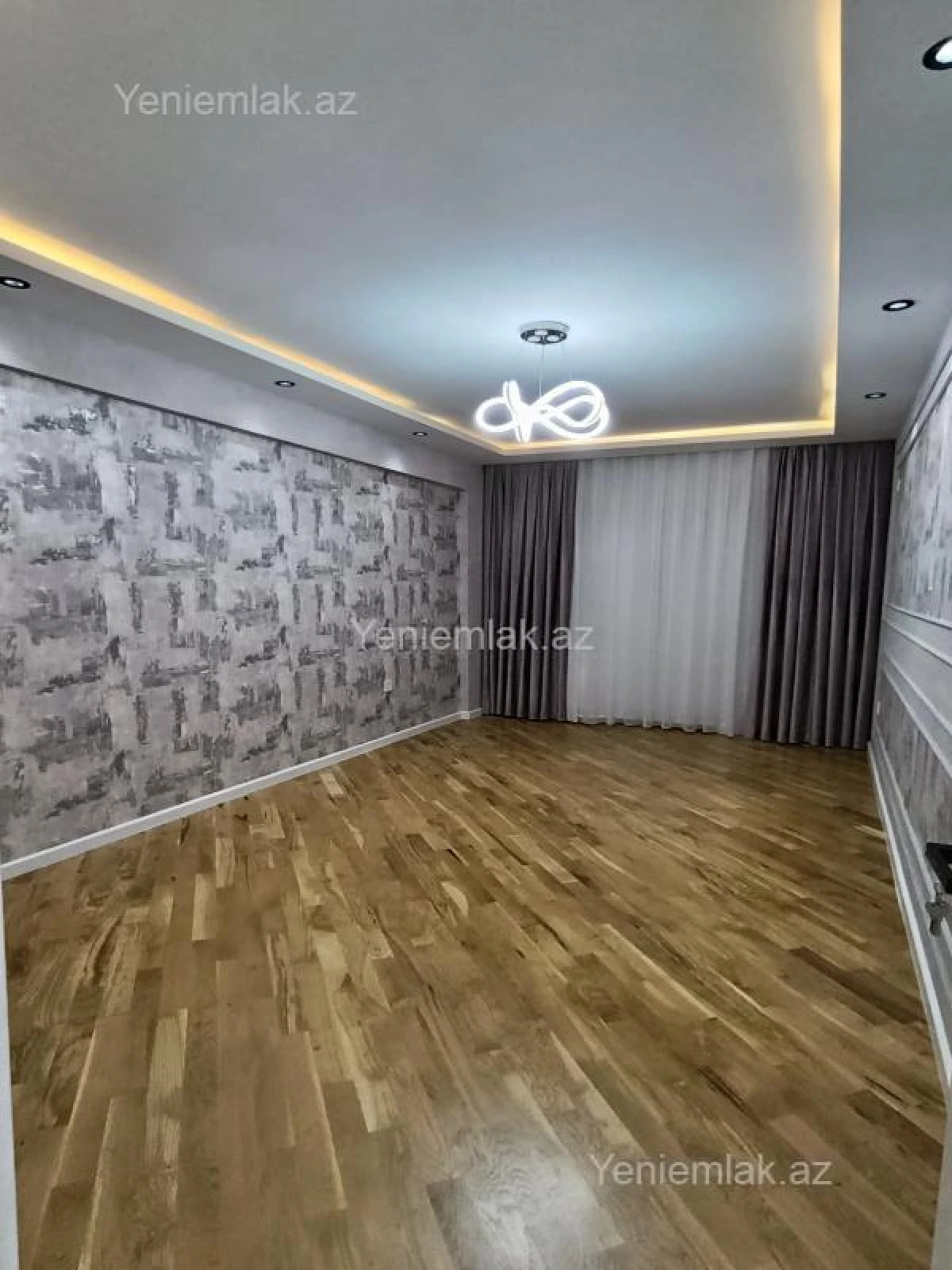 Satılır 4 otaqlı yeni tikili 155 m²