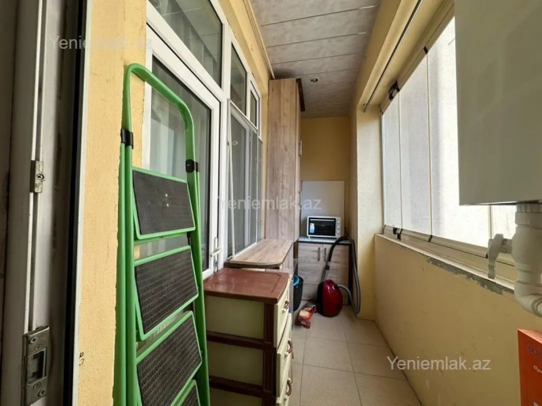 Satılır 3 otaqlı yeni tikili 95 m²