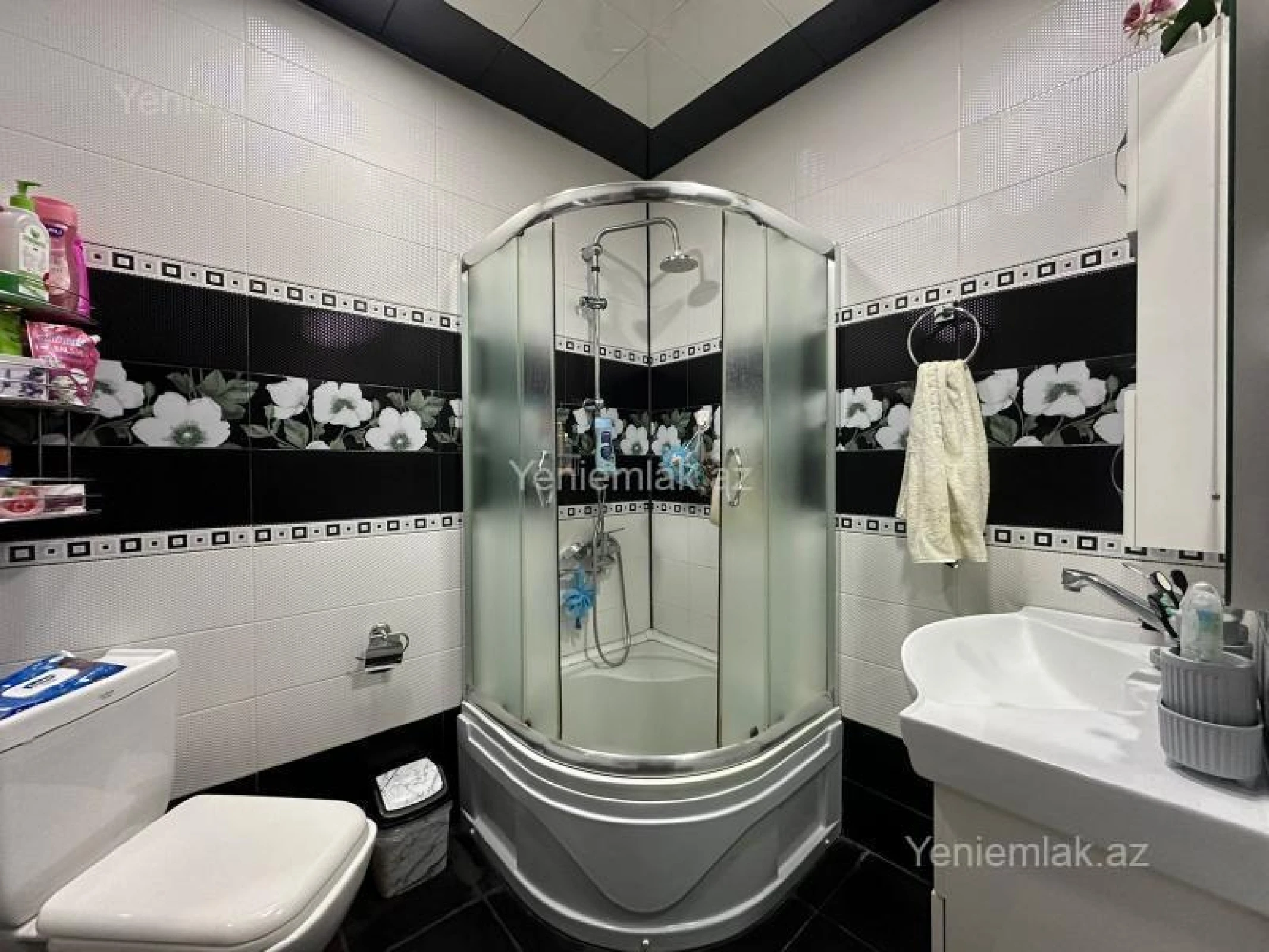 Satılır 3 otaqlı yeni tikili 95 m²