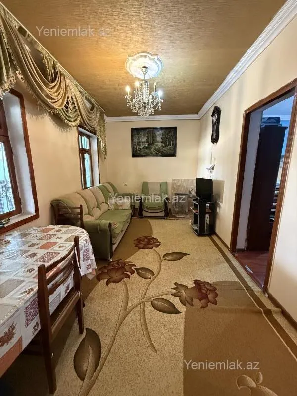 Satılır 3 otaqlı həyət evi 95 m²