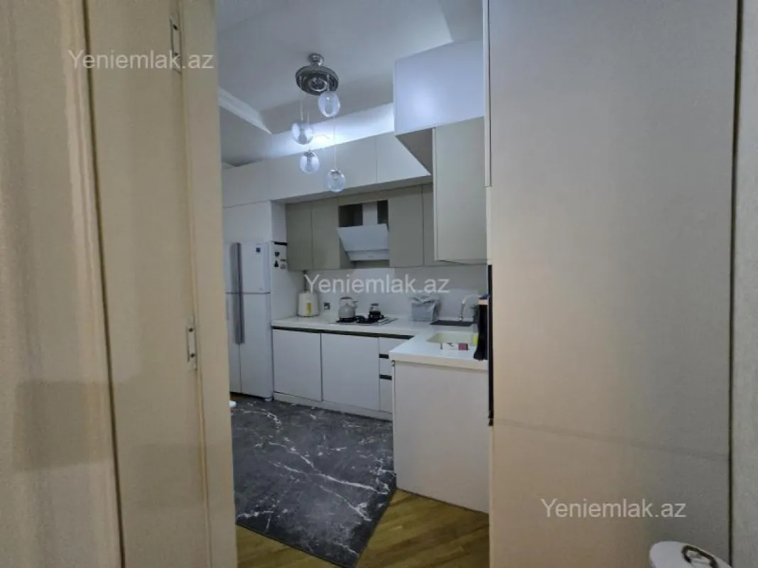 Satılır 2 otaqlı yeni tikili 94 m²