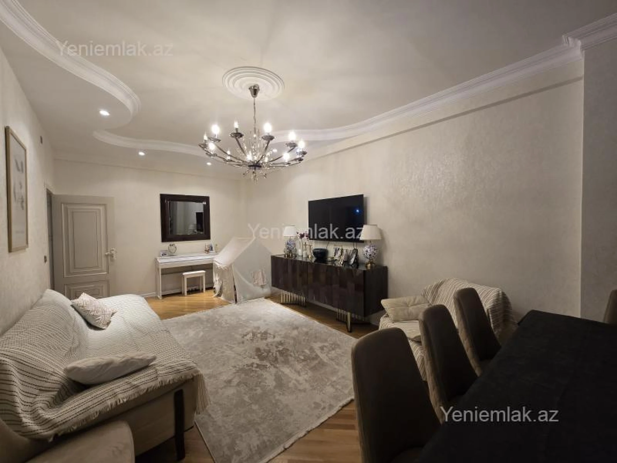 Satılır 2 otaqlı yeni tikili 94 m²