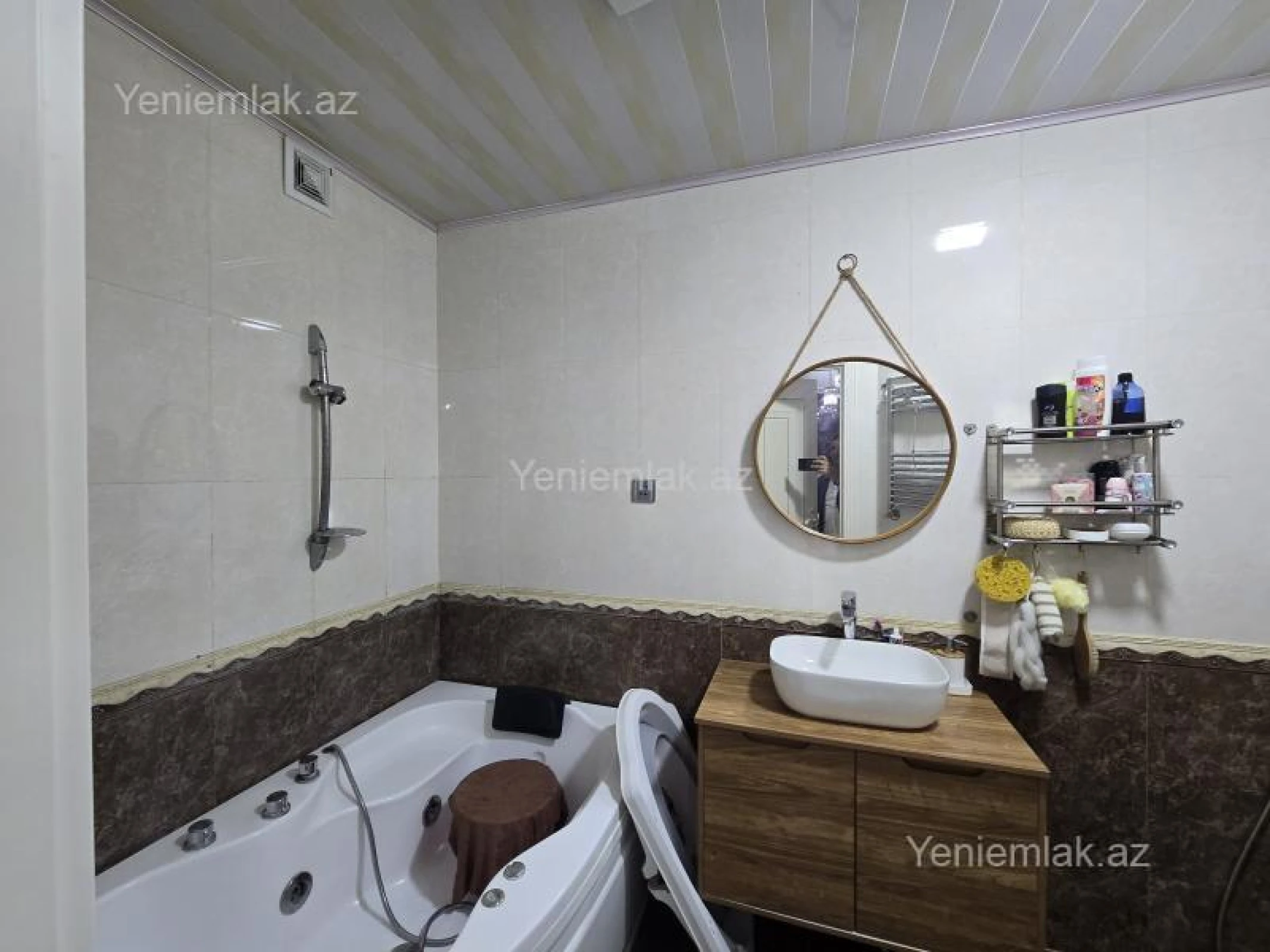 Satılır 2 otaqlı yeni tikili 94 m²