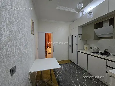 Satılır 2 otaqlı yeni tikili 94 m²