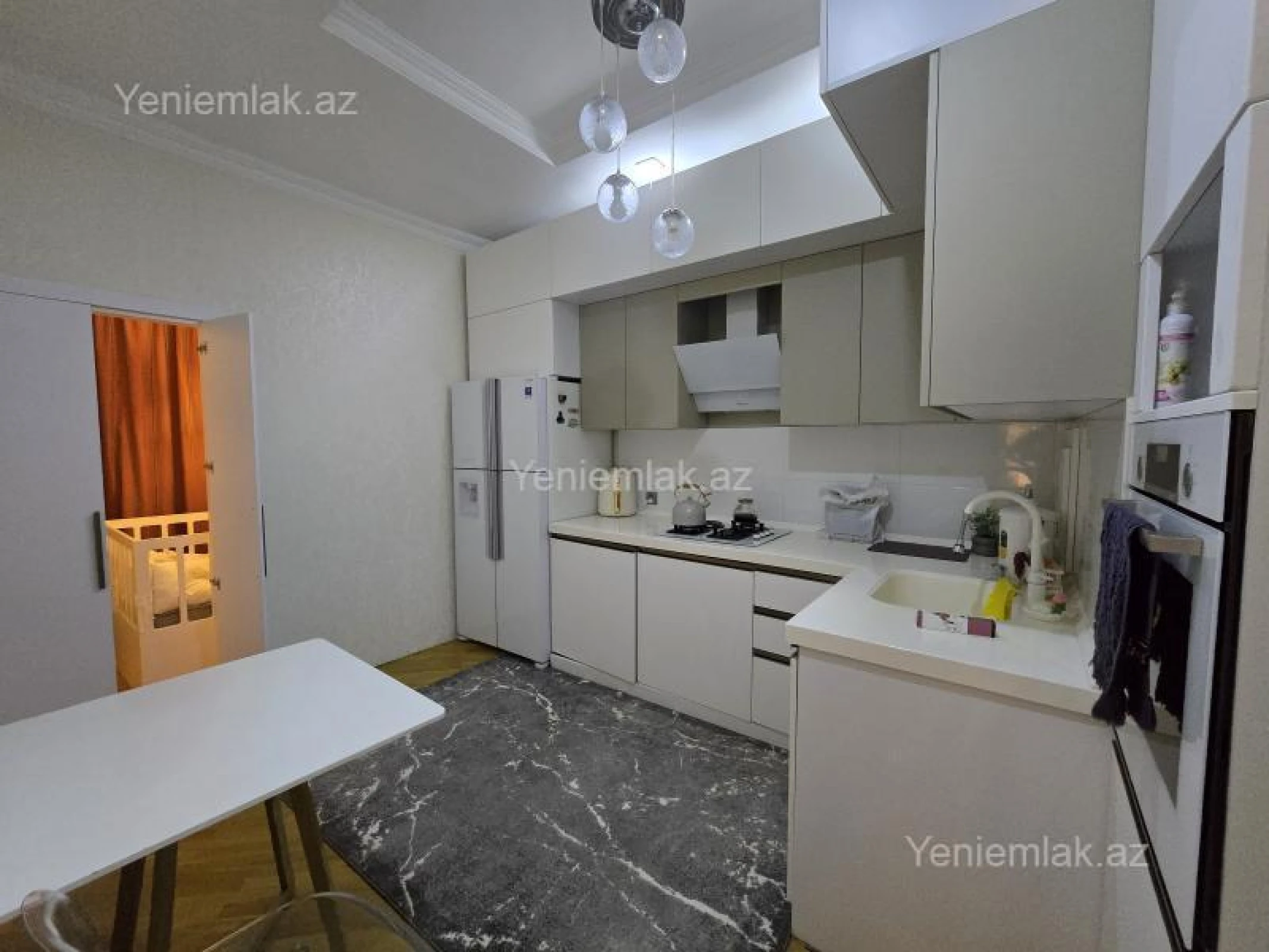 Satılır 2 otaqlı yeni tikili 94 m²
