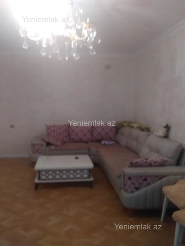 Satılır 3 otaqlı yeni tikili 130 m²