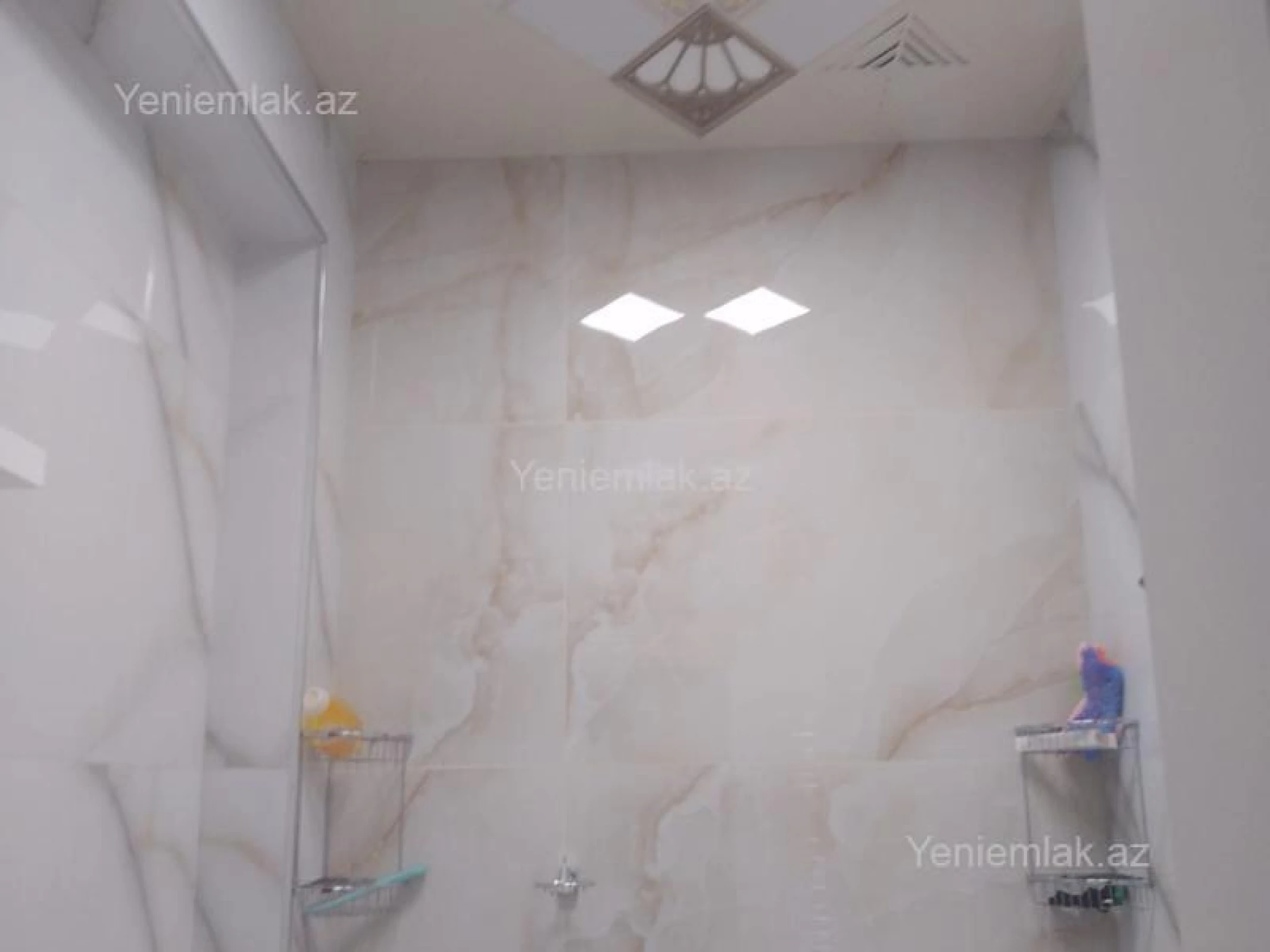 Satılır 3 otaqlı yeni tikili 130 m²