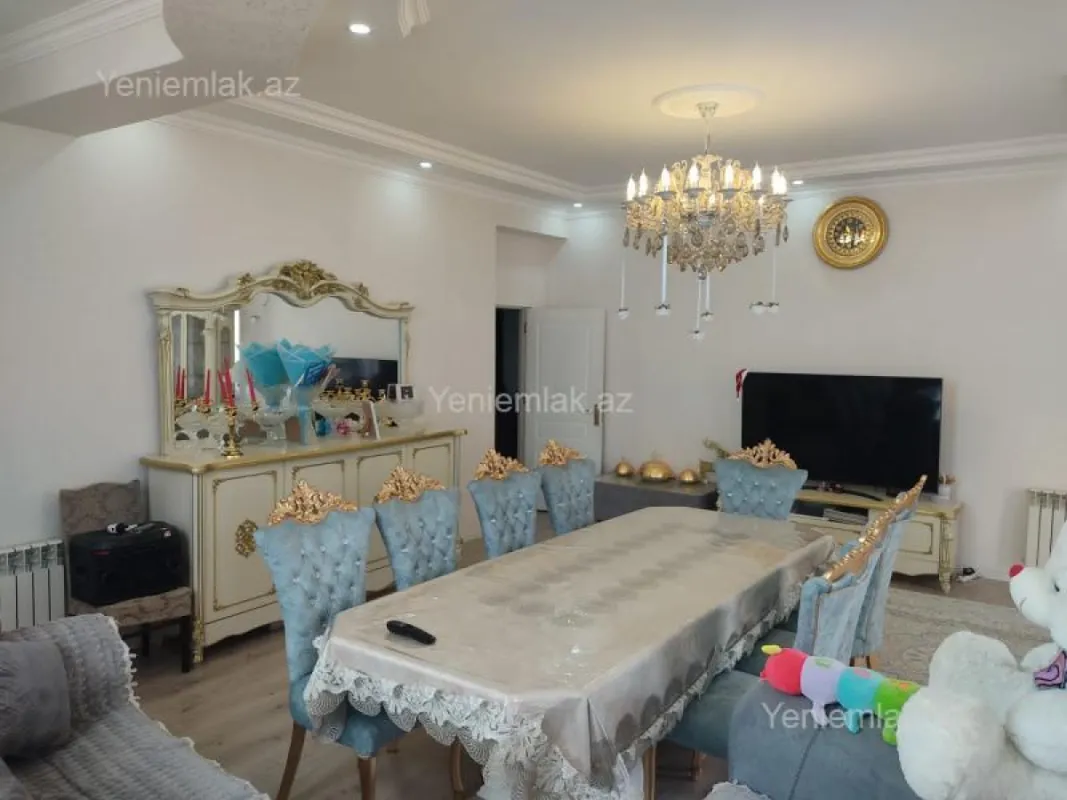Satılır 4 otaqlı yeni tikili 162.5 m²