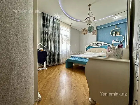 Satılır 4 otaqlı yeni tikili 120 m²