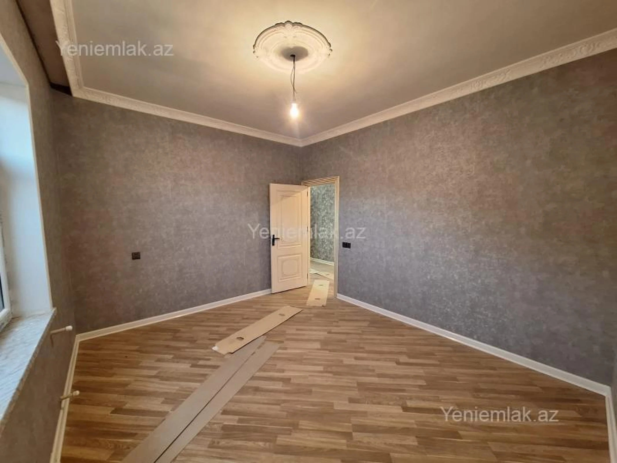 Satılır 4 otaqlı həyət evi 125 m²