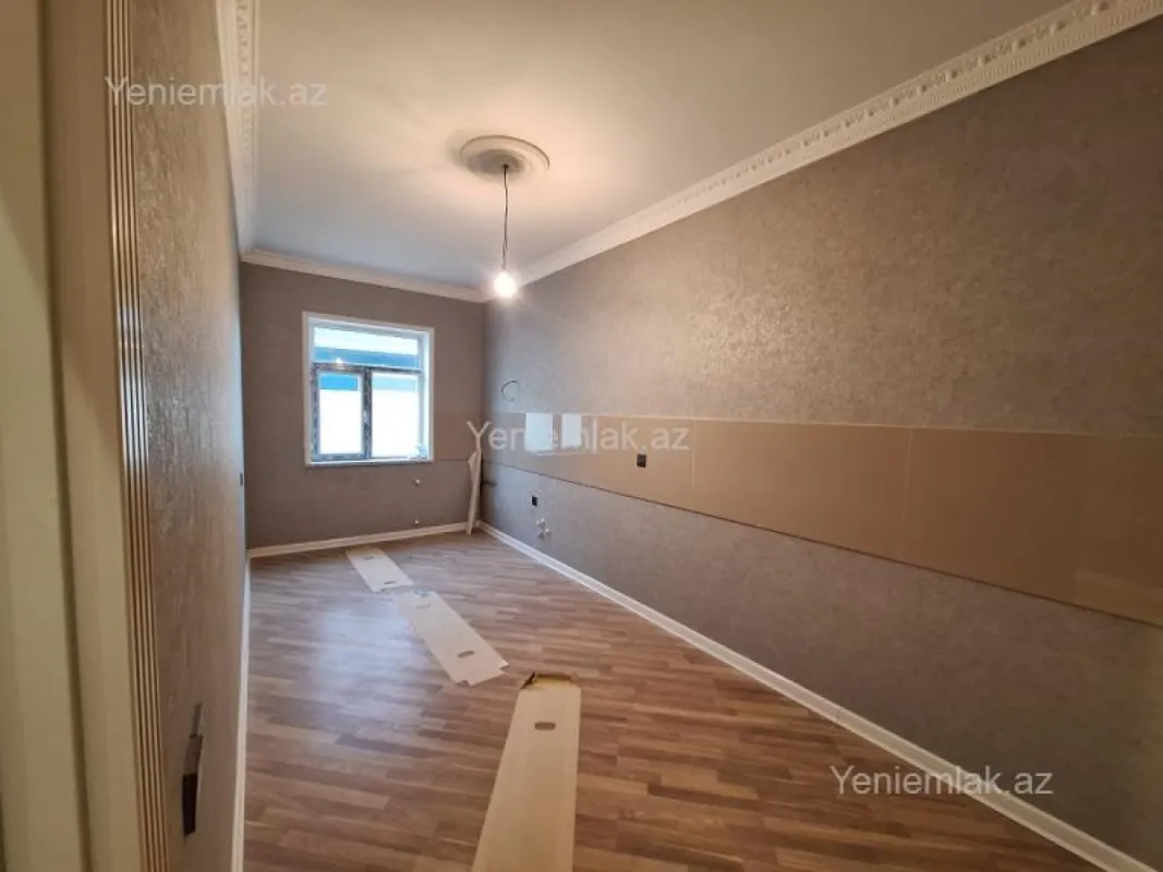 Satılır 4 otaqlı həyət evi 125 m²