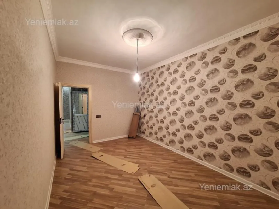 Satılır 4 otaqlı həyət evi 125 m²