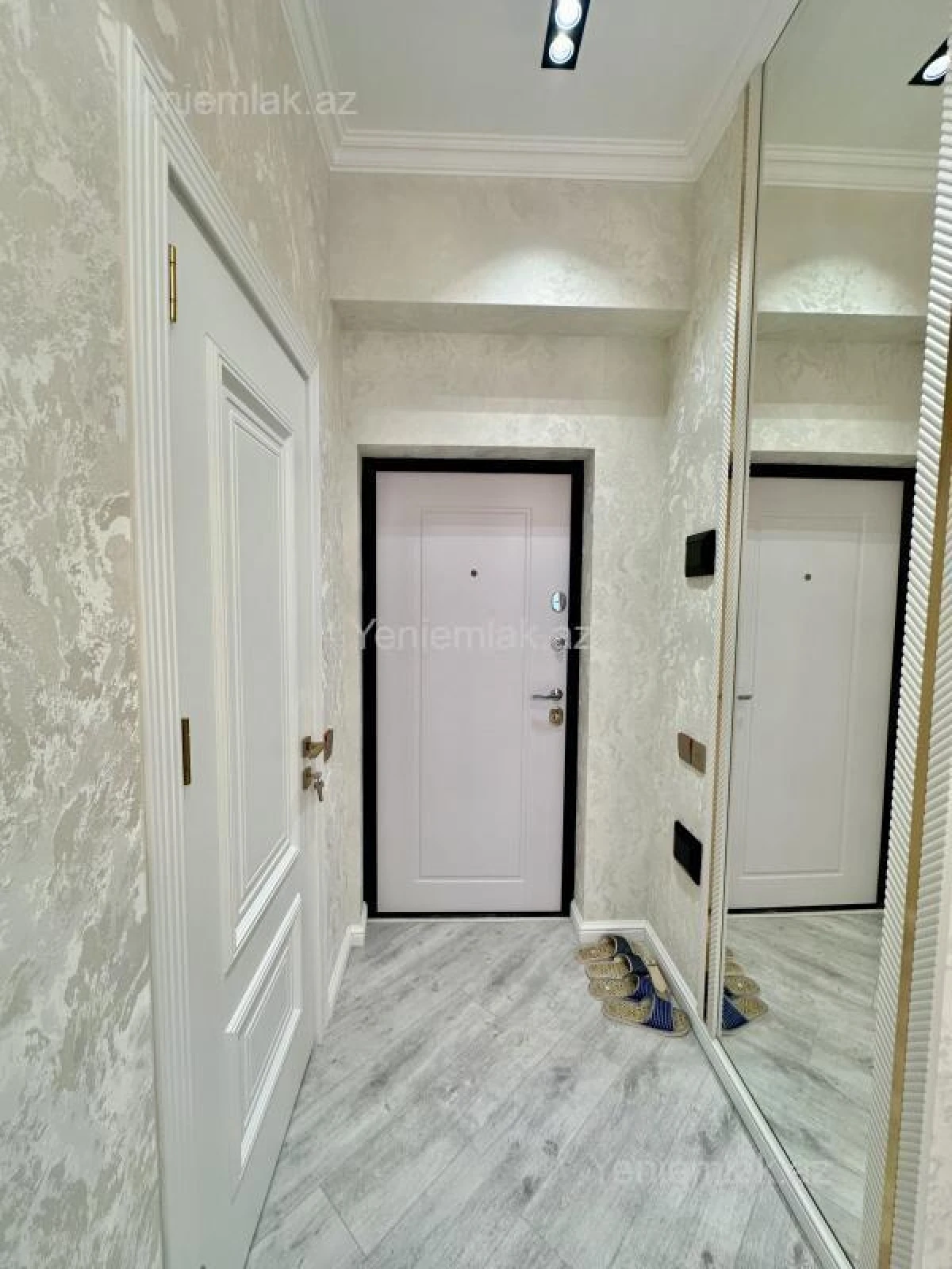 Satılır 2 otaqlı yeni tikili 40 m²