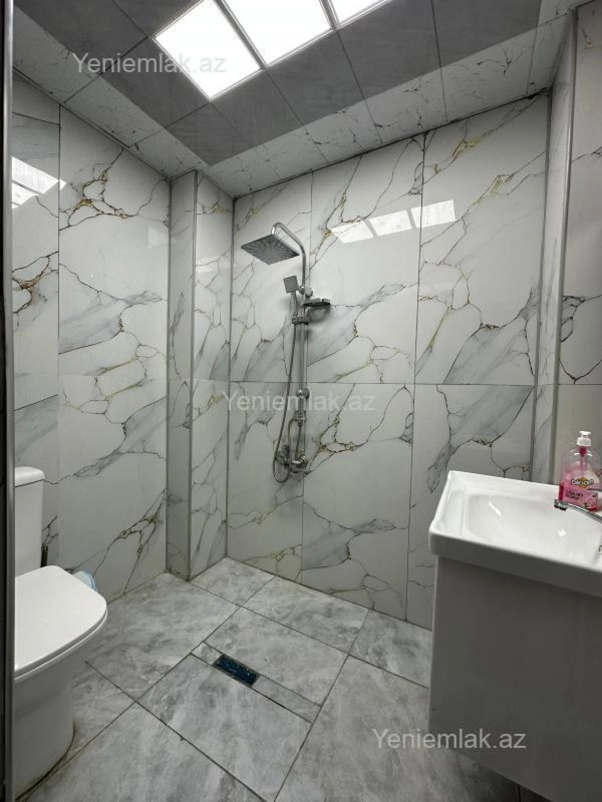 Satılır 2 otaqlı yeni tikili 50 m²