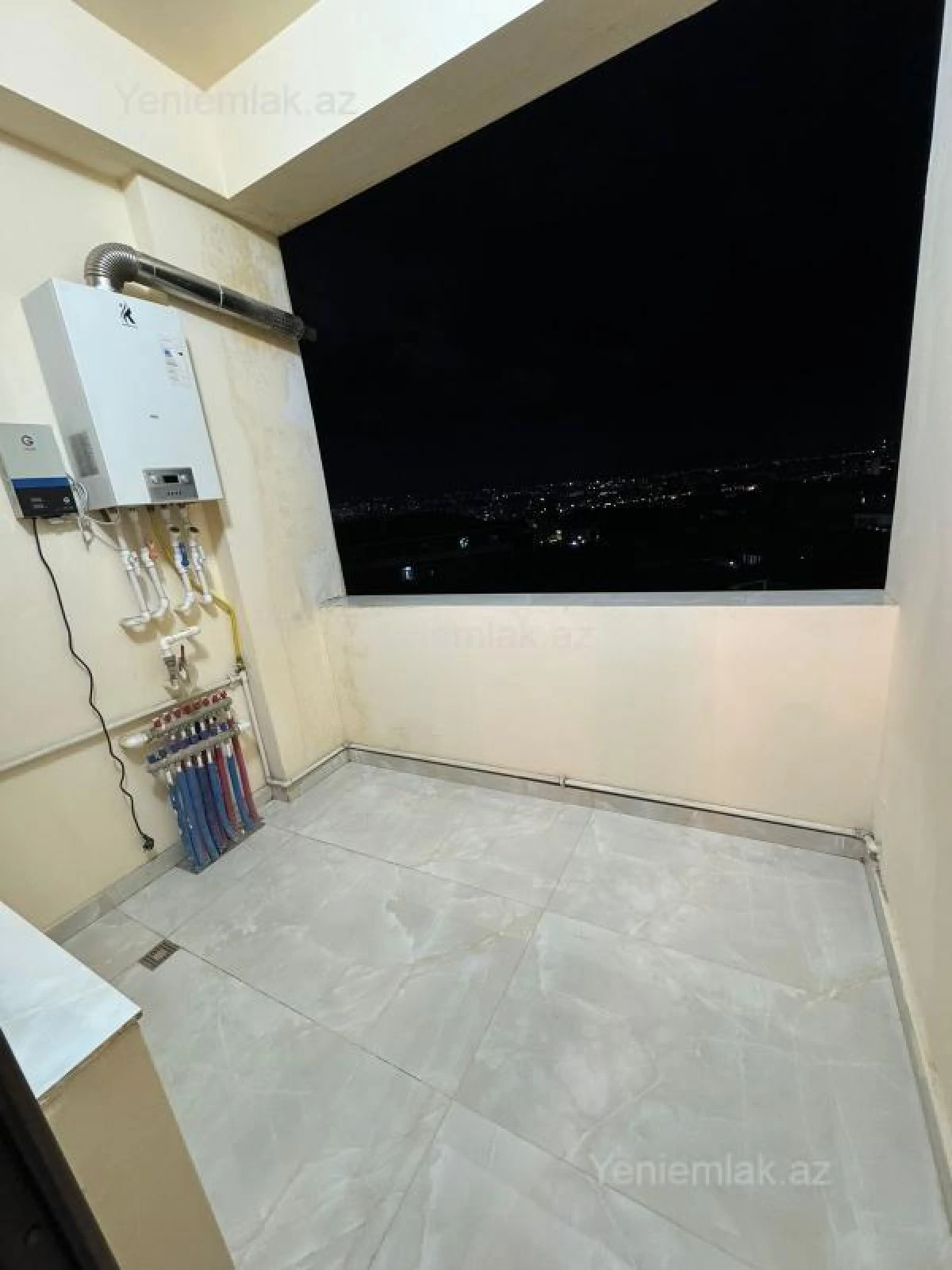 Satılır 2 otaqlı yeni tikili 60 m²