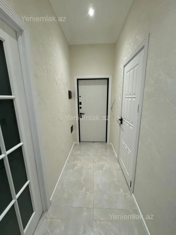 Satılır 2 otaqlı yeni tikili 60 m²