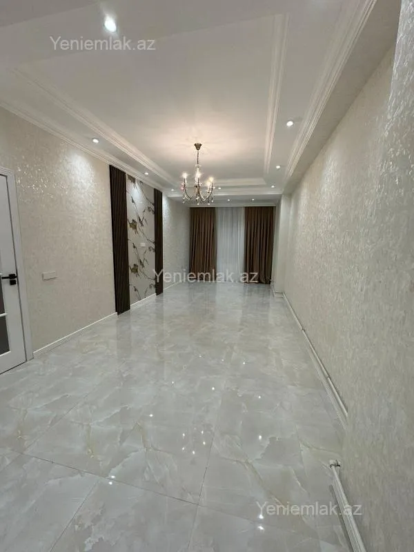 Satılır 2 otaqlı yeni tikili 60 m²