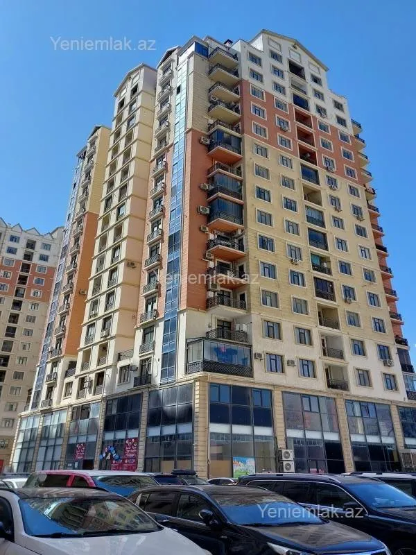Satılır 3 otaqlı yeni tikili 85 m²
