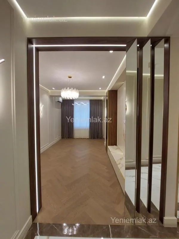 Satılır 3 otaqlı yeni tikili 85 m²