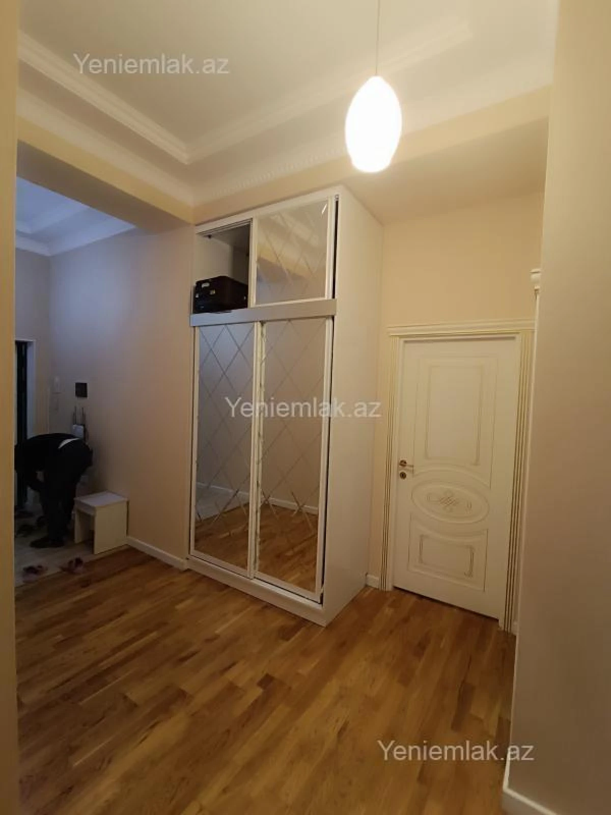 Satılır 3 otaqlı yeni tikili 97 m²