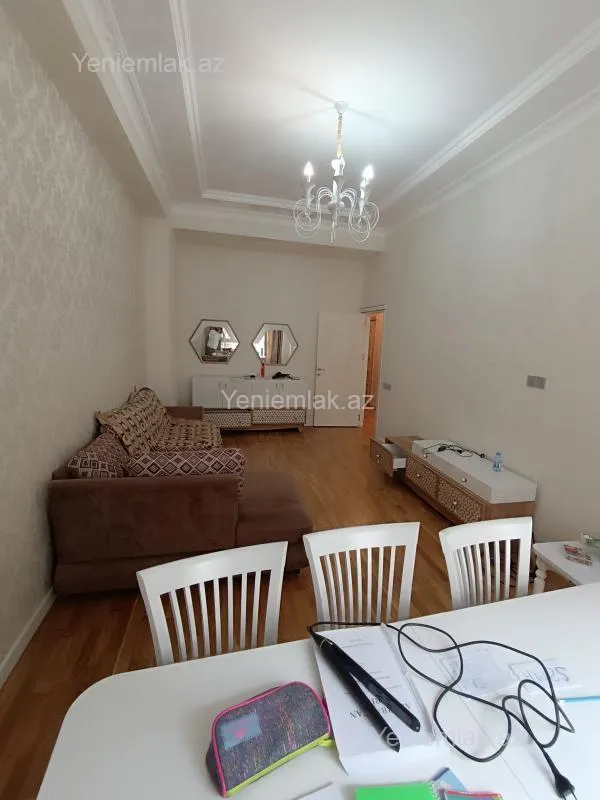 Satılır 3 otaqlı yeni tikili 97 m²