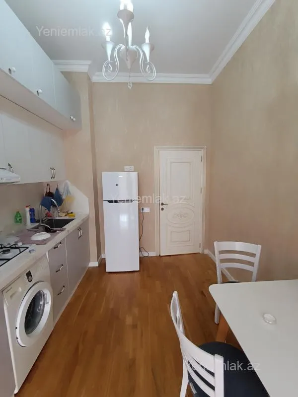 Satılır 3 otaqlı yeni tikili 97 m²