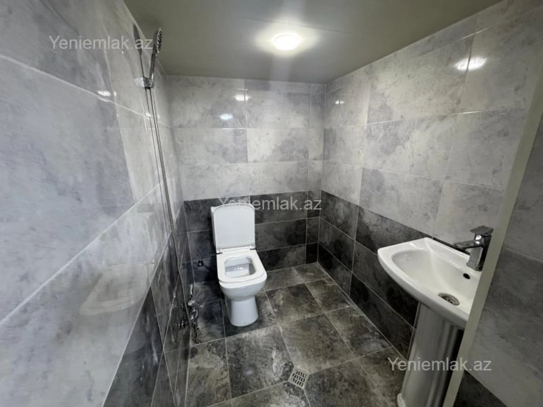 Satılır 4 otaqlı həyət evi 120 m²