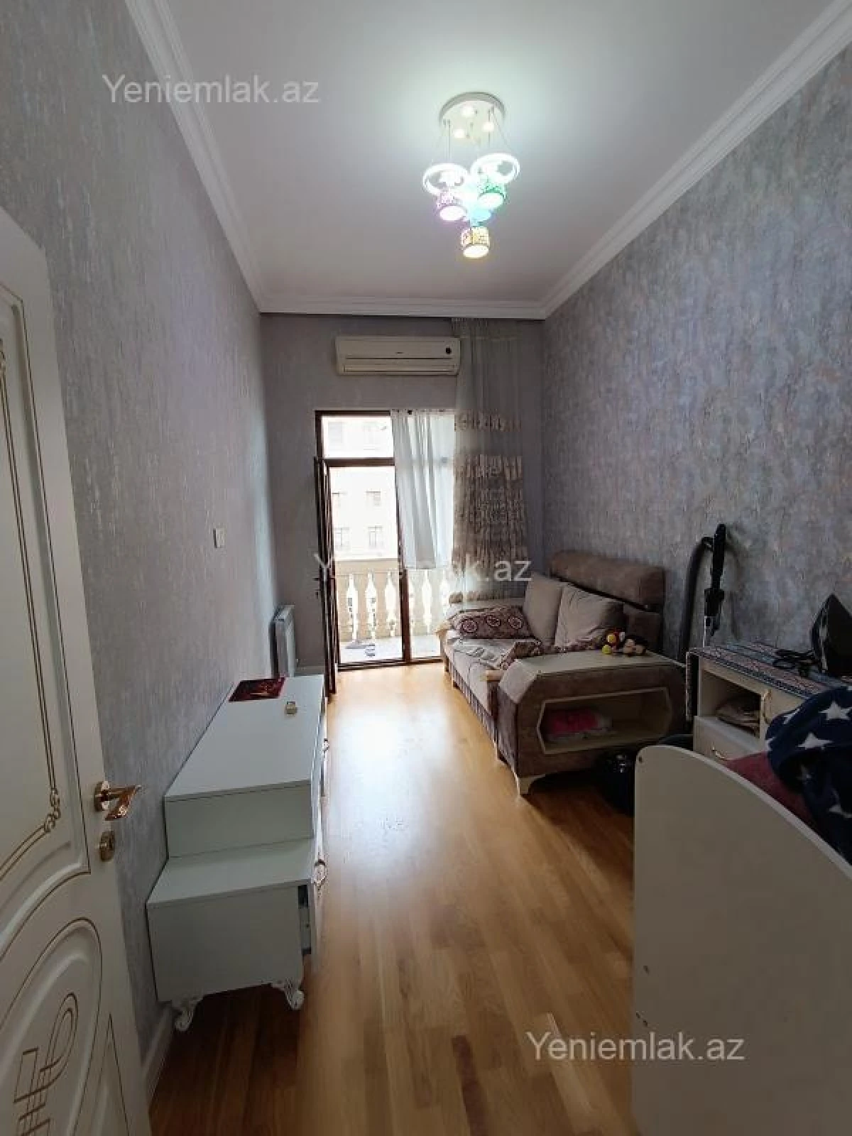 Satılır 3 otaqlı yeni tikili 100 m²